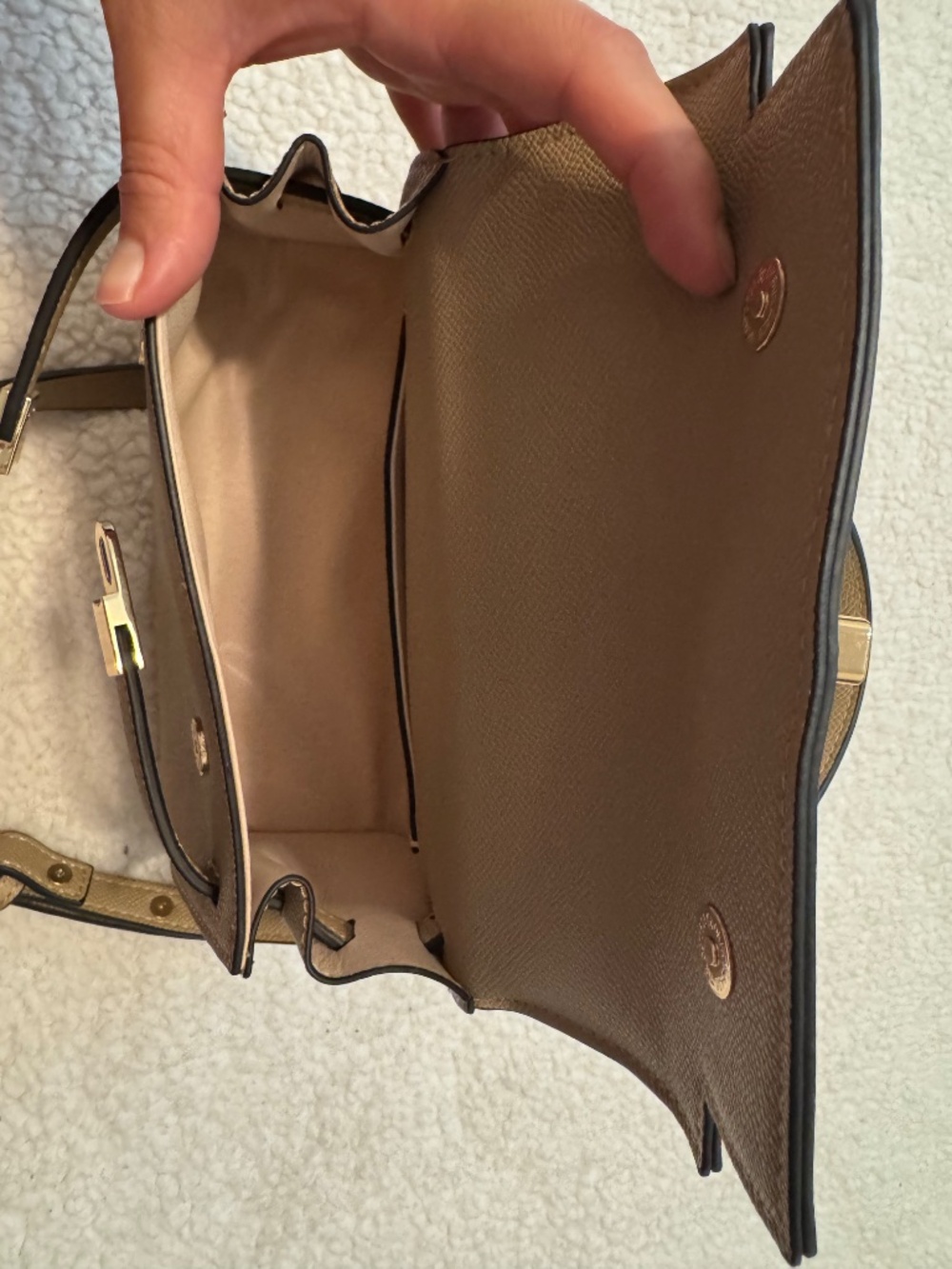 Leather Handbag - Picture 5 of 6